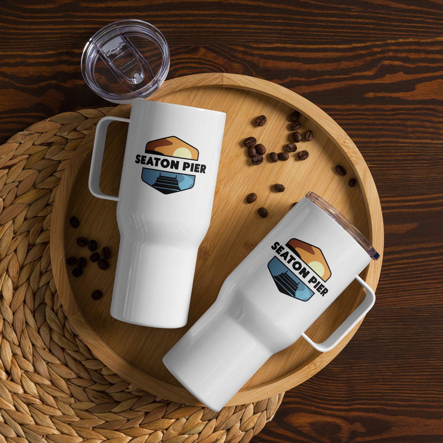 Seaton Peir Travel mug with a handle